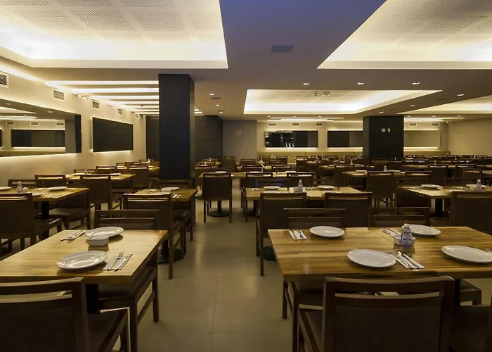 Américas Granada Hotel